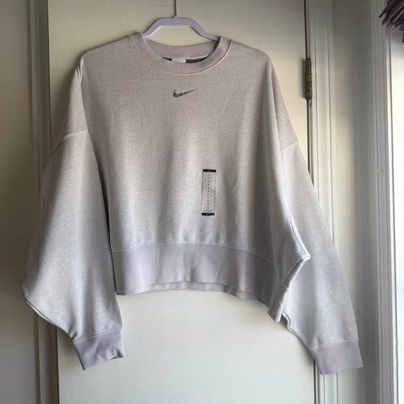 Nike Tops - Nike Women's Oversized Fit Crewneck Sweatshirt Light Gray Size L